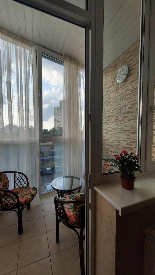 Просторі Апартаменти Kiev Buitenkant foto